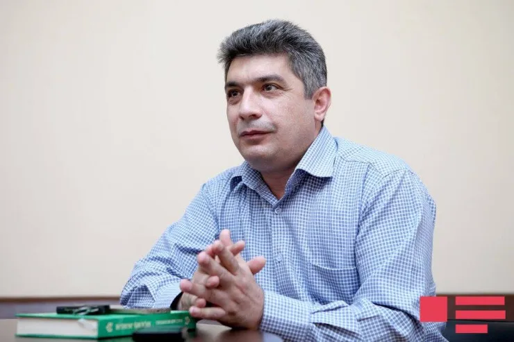 Arif Buzovnalı kimdir?  -  Təhsili atıb döyüşə gedən qəzəlxan