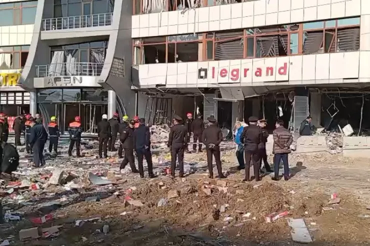 Bakıda partlayış olan obyektin GÖRÜNTÜLƏRİ 