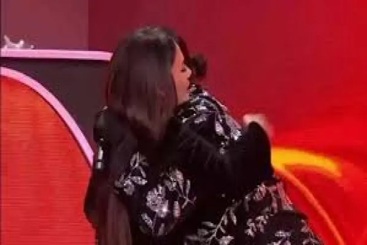 Samirə Əfəndi  erməni ilə qucaqlaşmasından danışdı: "Peşman deyiləm" 