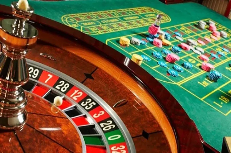 12 nəfərlik dəstənin məhkəməsi BAŞLADI: "Əsas işim kazino idi" 