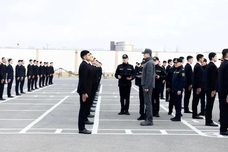 Vilayət Eyvazov bu gəncləri   seçdi