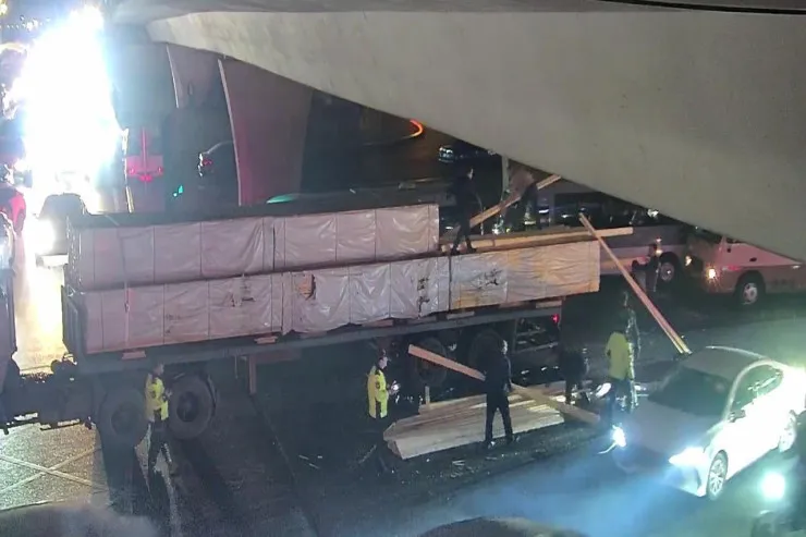 “20 Yanvar” dairəsində yaranmış sıxlıq aradan qaldırıldı  - YENİLƏNİB 