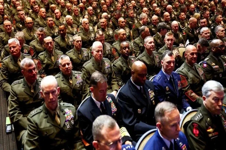 Müdafiə naziri artıq çəkisi olan generallara müharibə elan etdi -  İstefa verin 