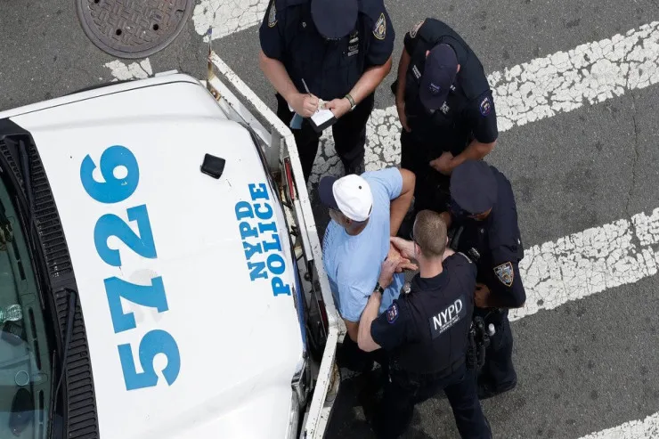 53 il əvvəl  qızı öldürmüşdü, indi tutuldu