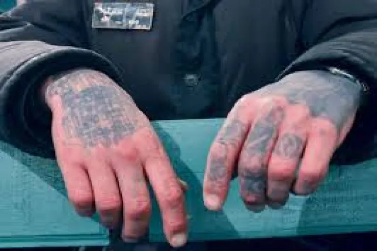 Ölkənin yeganə "qanuni oğru"su  da bu maddə ilə ittiham olunur