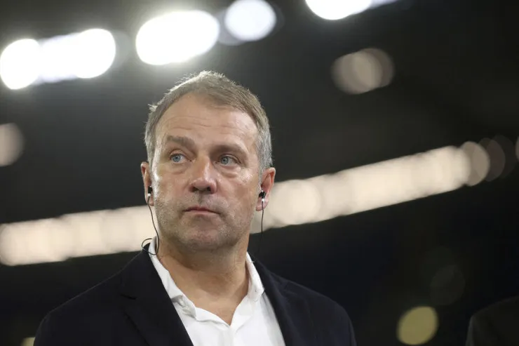 "Barselona"nın baş məşqçisi PSJ-yə məğlubiyyətdən sonra futbolçularını danladı 