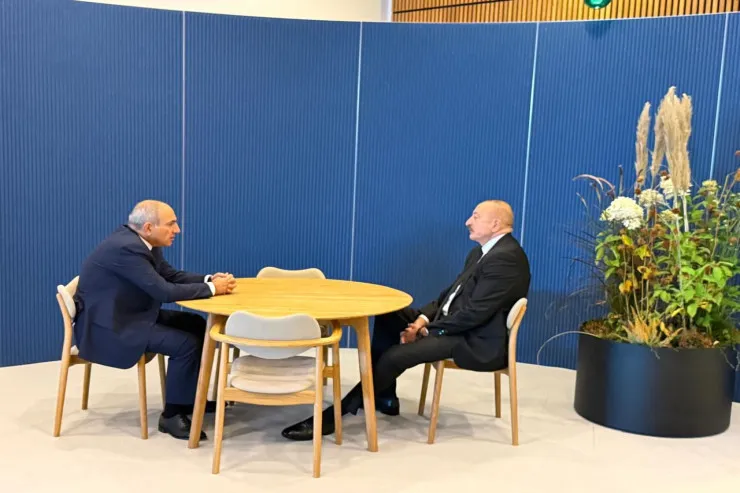 İlham Əliyev Paşinyanla Vaşinqton Bəyannaməsinin icrasını müzakirə etdi - YENİLƏNİB 