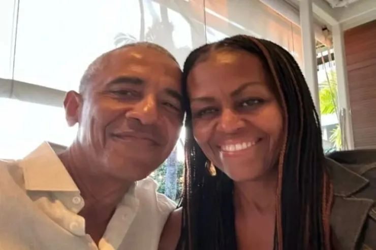 Arvadı Barak Obamanın onu əsəbiləşdirən vərdişindən  danışdı: "Başına vurmaq istəyirəm" 