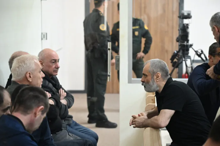 Vətən müharibəsi zamanı Azərbaycan rayonlarına raket atılması ilə bağlı sənədlər məhkəmədə elan olundu