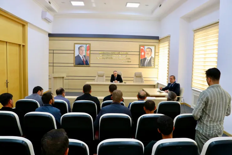 Kamran Əliyev Səbail prokurorluğuna tapşırıqlar verdi 