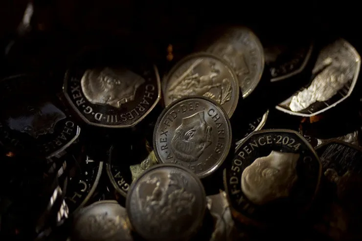 Kraliçanın milyonluq əfsanəvi xəzinələri  tapıldı