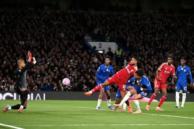 “Çelsi” son çempionu məğlub etdi 