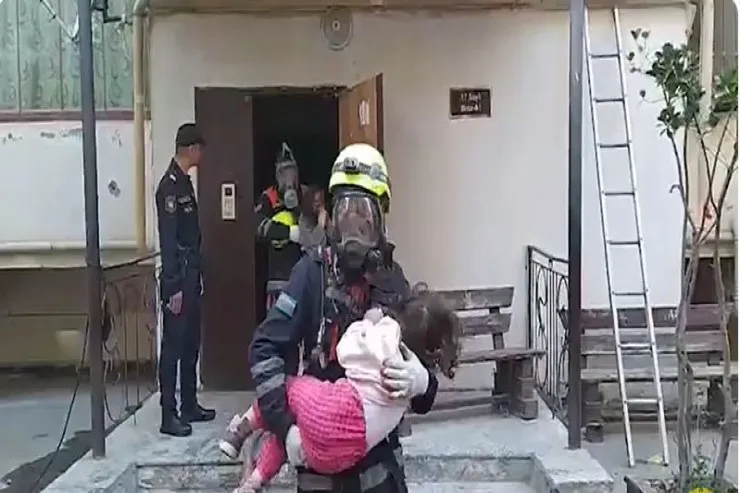 AAAF park” yaşayış kompleksində yanğın, 15 nəfər təxliyə olundu -VİDEO 