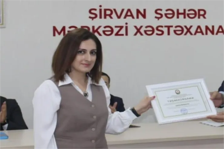 TƏBİB-in əməkdaşına əri 11 bıçaq zərbəsi  vurub intihara cəhd etdi - YENİLƏNİB 