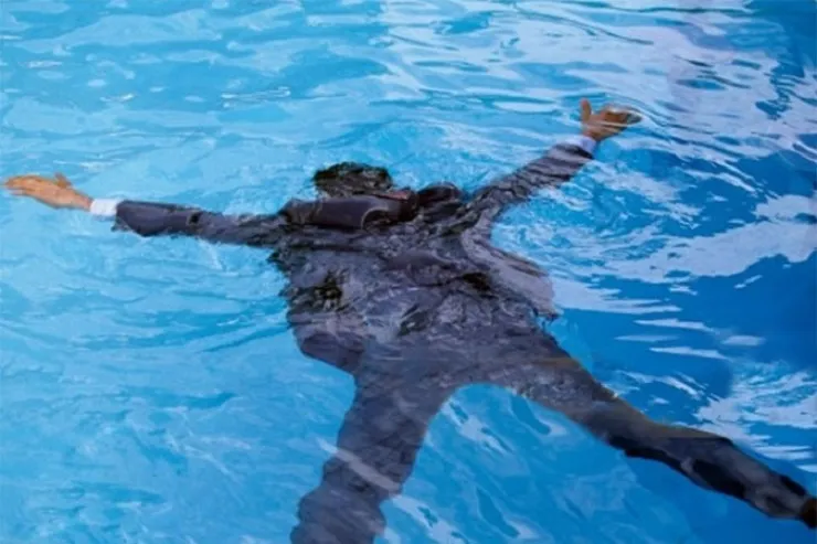 Ucar sakinini hovuzda cərəyan  vurub öldürdü - YENİLƏNİB 