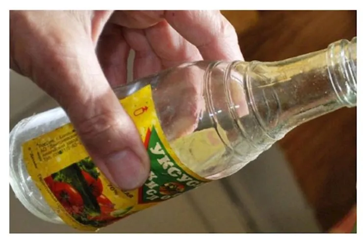 Şirvanda TƏBİB-in əməkdaşını bıçaqlayan kişi sirkə turşusu içdi 