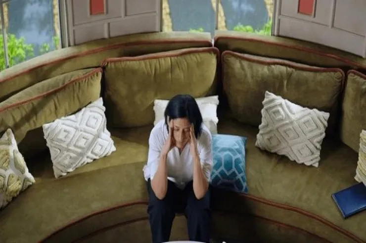 Azərbaycanda telefon ustalarının  fırıldağı: Oturduğu yerdə 5 min manatı getdi -VİDEO 