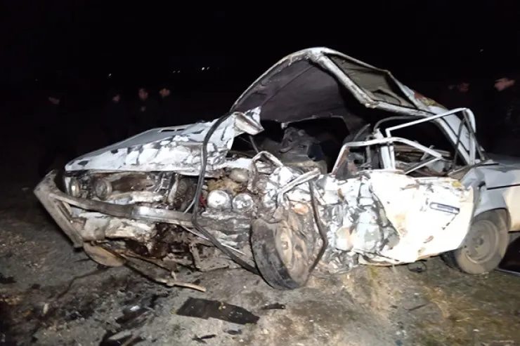 Qəbələdə DƏHŞƏTLİ QƏZA:  1 ölü, 2 yaralı var