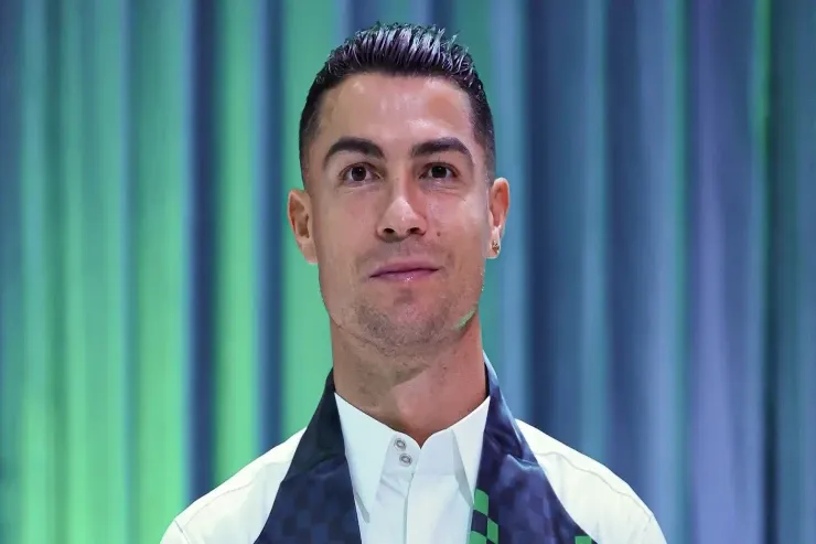 Hansı şəxsi fobiyası  Ronaldonu Ər-Riyadda  klinika açmağa   vadar etdi?