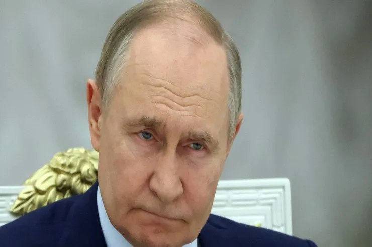 "Seks və sirlər":  Putin opponentlərini casus üsulları və kompromatlarla necə məhv edir 