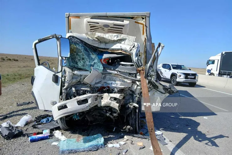 Hacıqabulda ağır qəza-Ölən və yaralanan var  