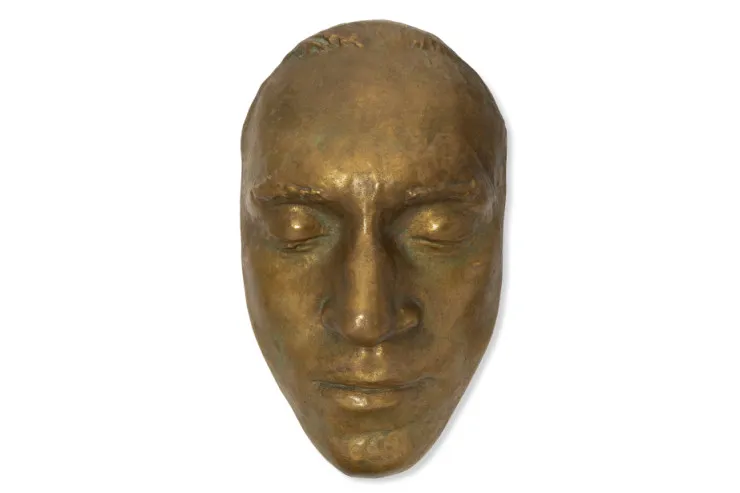 Vısotskinin ölüm maskası  hərraca çıxarılacaq