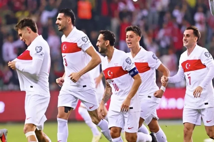 DÇ-2026: Türkiyə və İngiltərədən darmadağın 