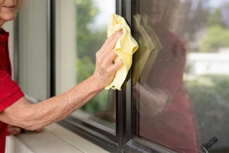 Bakıda FACİƏ:  87 yaşlı qadın 6-cı mərtəbədən yıxılıb öldü