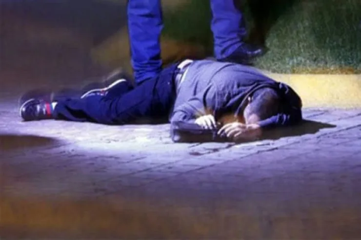 "Azərbaycan bandası"  futbolçunu döyüb öldürmüşdü:  evlərində axtarış aparıldı