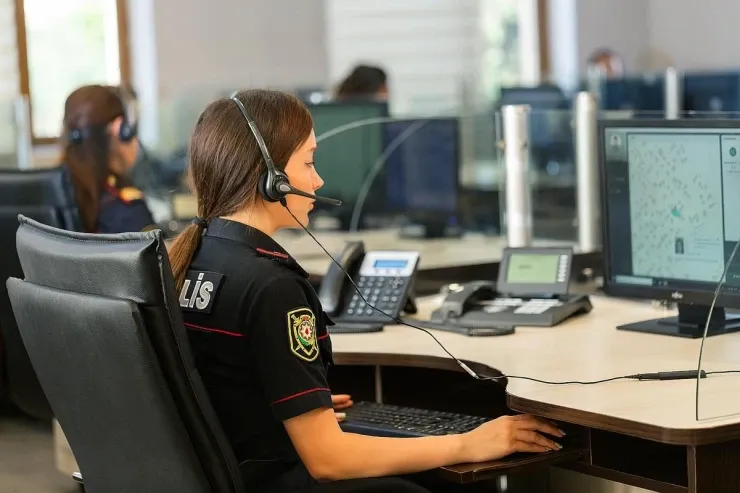 Polis 80 mindən çox  müraciətə baxıb