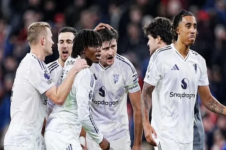 “Yunyated” “Liverpul”u məğlub etdi - 9 il sonra ilk dəfə 