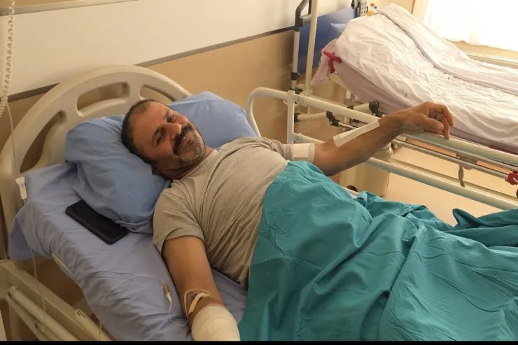 Naxçıvanda  ayı ilə boğuşan   kişi  DANIŞDI 