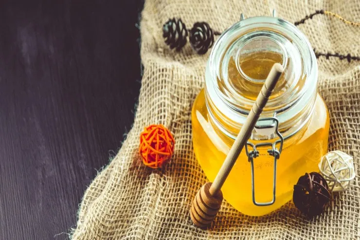 Bal şəkərdən  daha faydalıdır? - CAVAB 