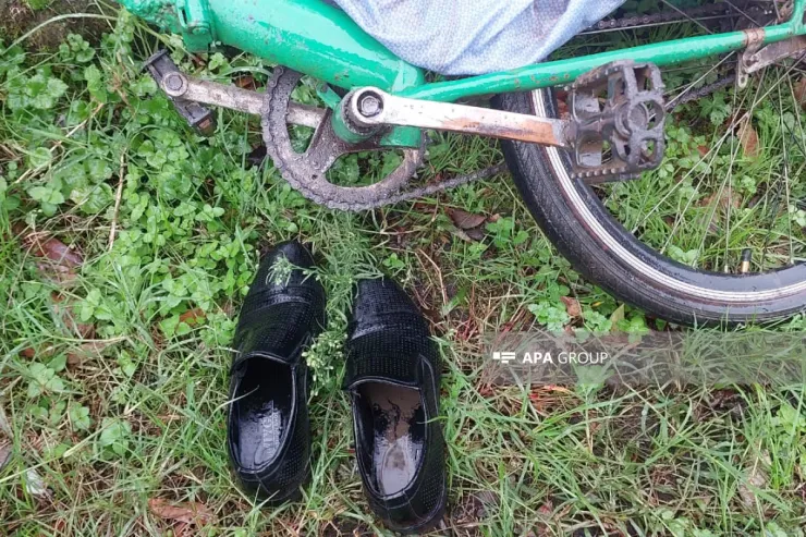 Bacısının  toyuna gedən  kişi velosipedçini vurdu