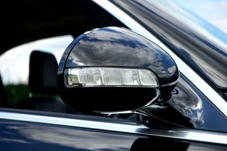 Maşın sönülü olarsa,  pəncərələri necə qaldırmaq olar? - Bilmədiyiniz ÜSUL 