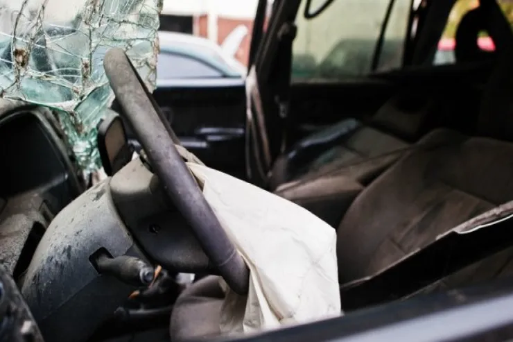 Kürdəmirdə "Jiquli" traktora çırpıldı, ölənlər var  - YENİLƏNİB 