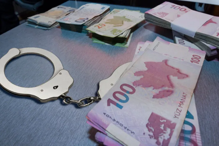 Cinayət yolu ilə əldə edilən pulları leqallaşdıran  dəstə ifşa edildi