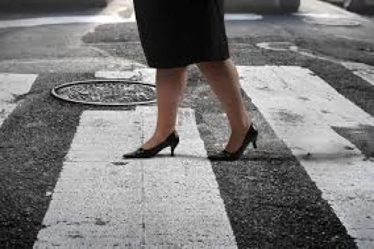 Qəbələdə avtomobil qadını vurub öldürdü 