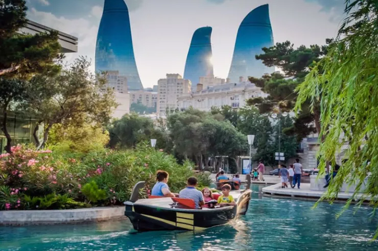 Bakıda 22 dərəcə isti,  bu ərazilərdə 4 dərəcə şaxta  olacaq - Sabahın HAVASI 