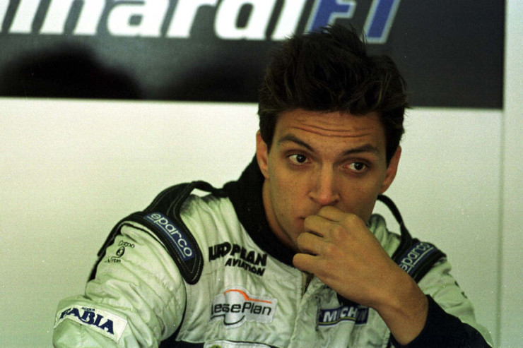 Şəhərdə "Lamborghini" ilə gəzən  "F-1" pilotu həbs olundu