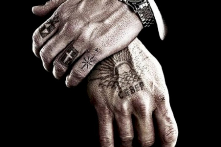 Azərbaycanlılara "nəzarət edən" "qanuni oğru"ya  cinayət işi açıldı