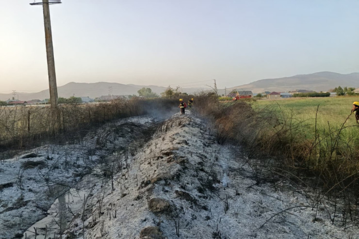 Ağsuda 74 yaşlı kişi yanğın törətdi 