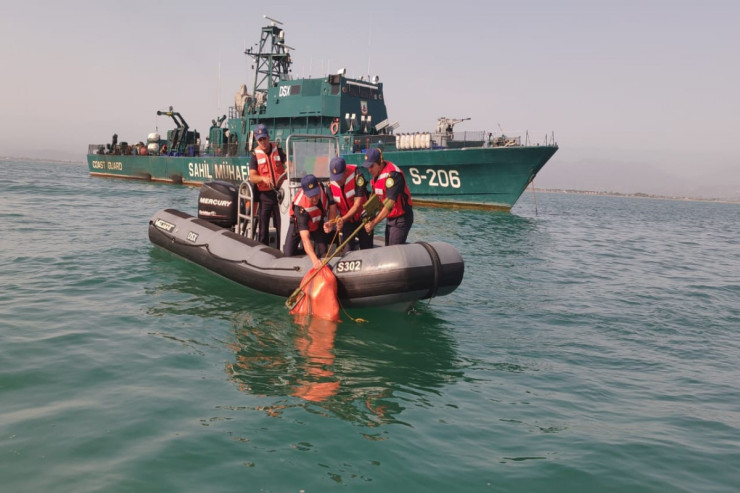 Xəzərdə İranlı sərhəd pozucuları tutuldu - VİDEO 