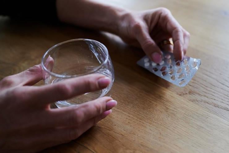 Populyar ağrıkəsici ürəyin əsas düşmənlərindən biri adlandırıldı 