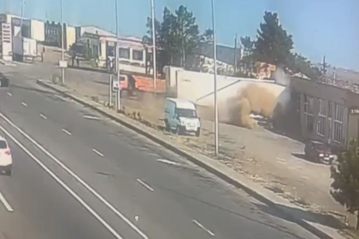 Türkiyə vətəndaşı Bakı-Qazax yolunda qəza törətdi