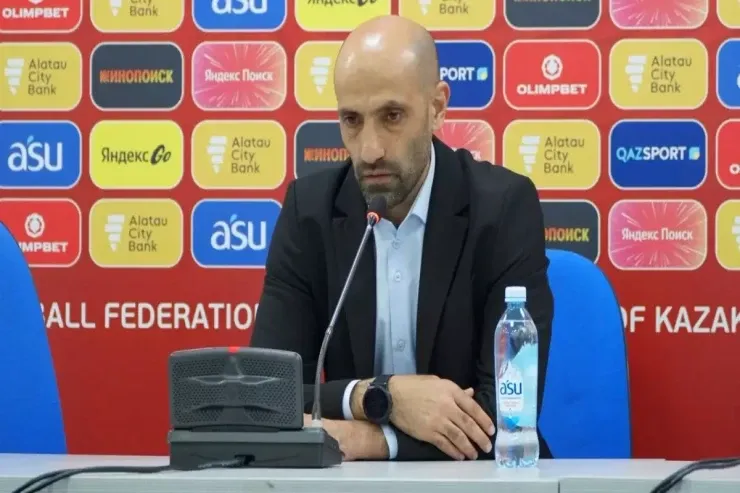 Qazaxıstan millisinin Azərbaycan əsilli baş məqşçisi  istefa verdi