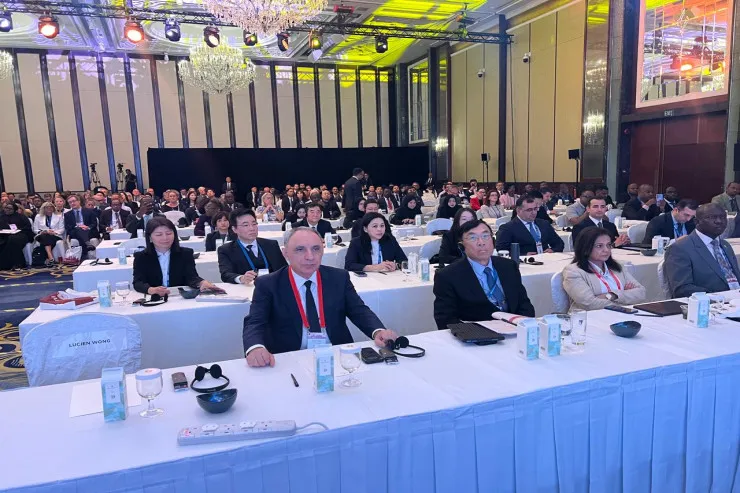 Baş prokuror Sinqapurda işgüzar səfərdədir