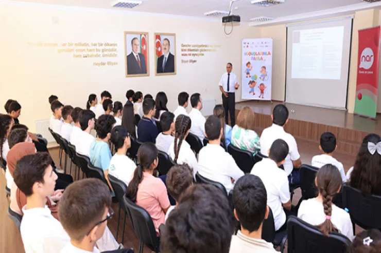 “Nar” uşaqlar üçün maarifləndirici tədbirlərə dəstək verir