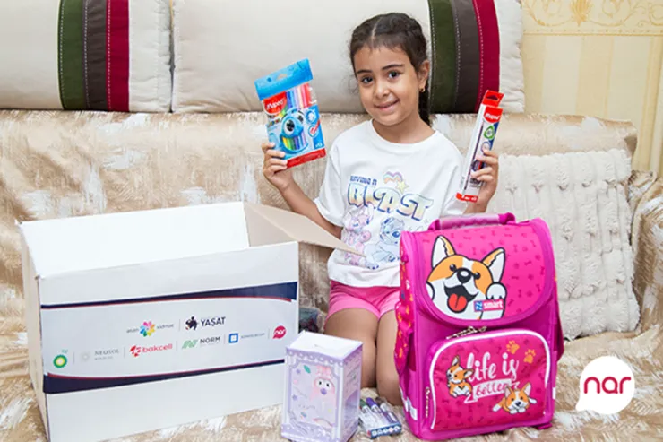 “Nar” və “YAŞAT” Fondu “Bilik günü” münasibətilə şəhid övladlarını təbrik etdi