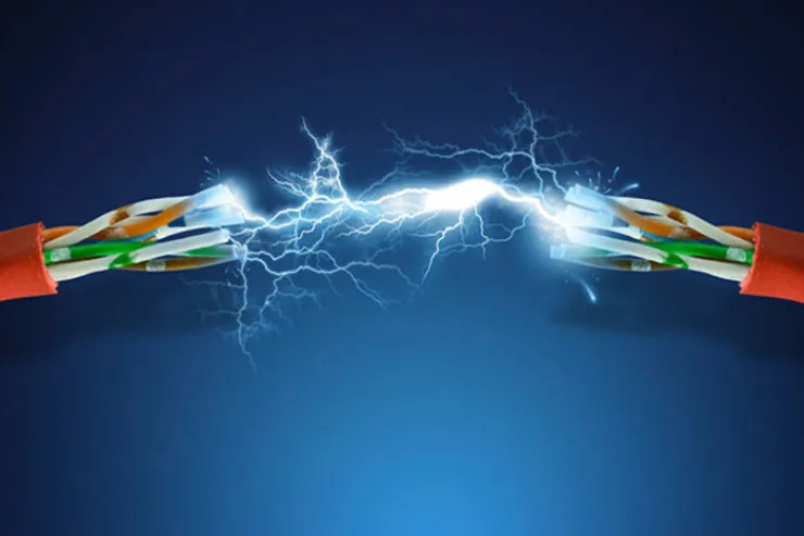 Qusarda tualet tikən ustanı cərəyan vurub öldürdü 